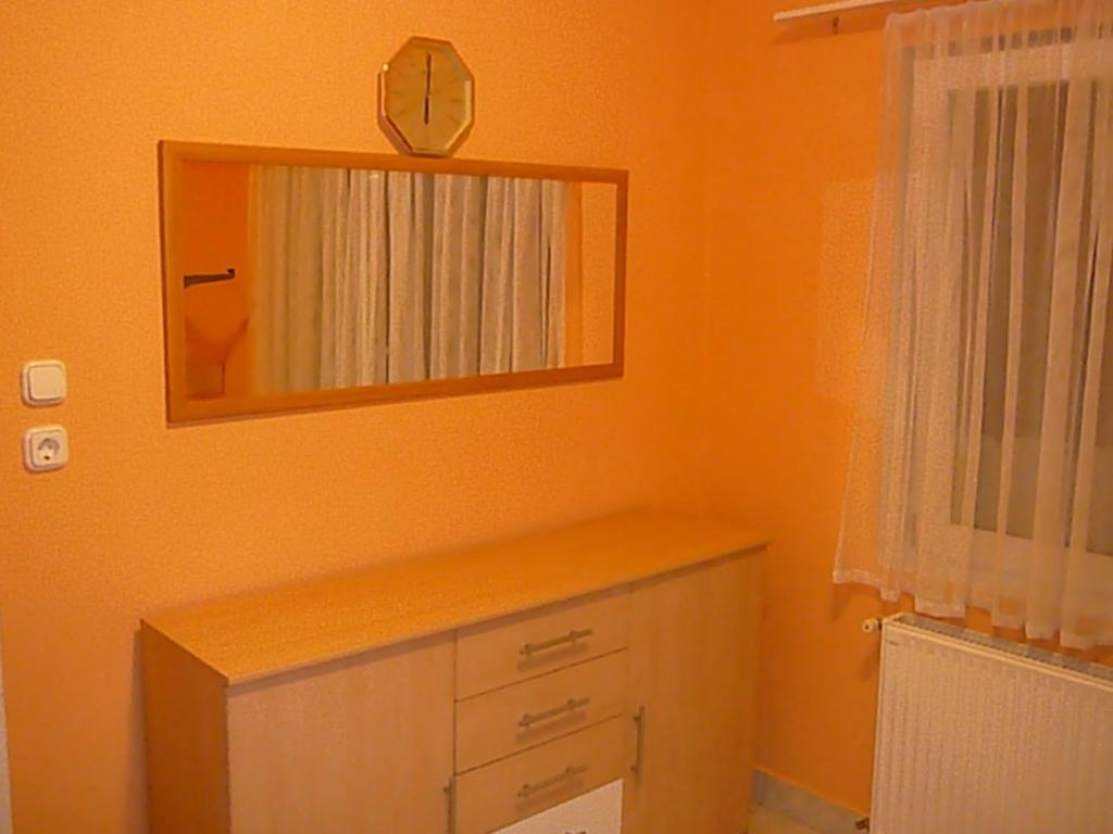 Heviz Erika Apartman Værelse billede
